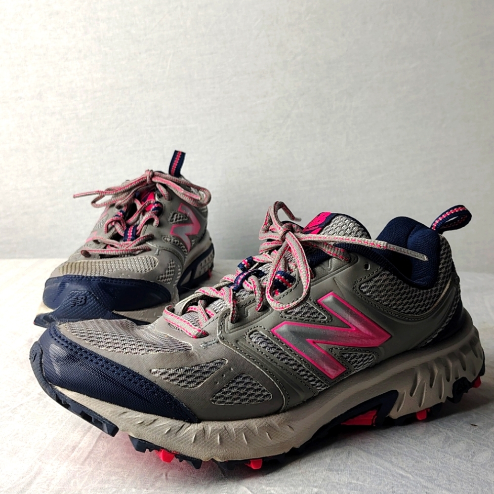 New Balance Techride 412R3 Sneakers Gray Pink Blue Mesh | Women’s 8 B | Like New